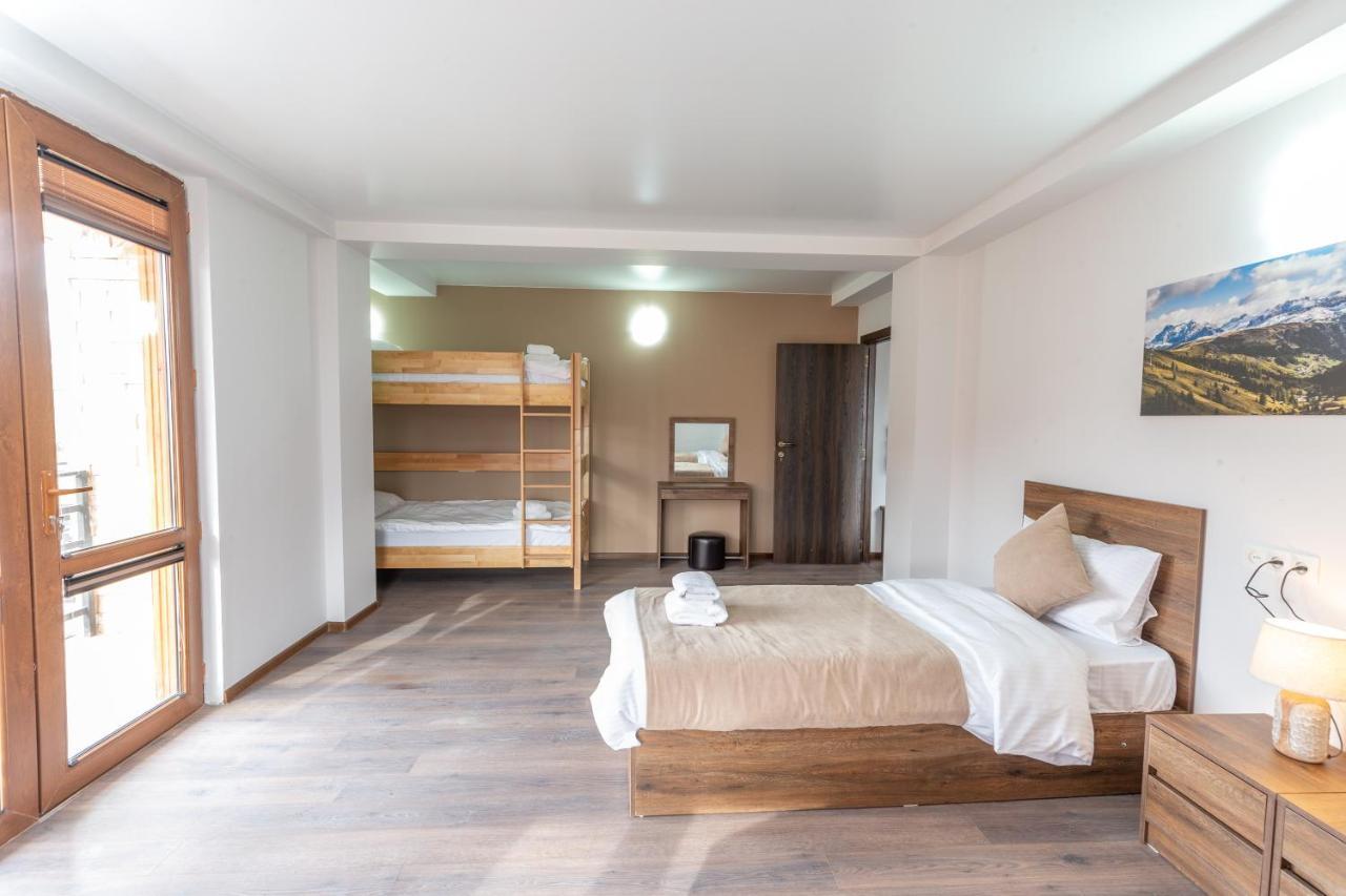 Pine Chalets By Ka Group Gudauri Esterno foto